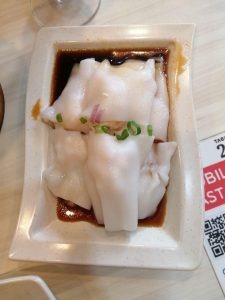 Steamed rice roll with shrimp (Chee Cheong Fun)